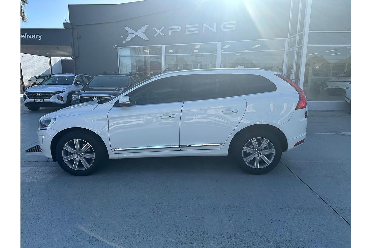 2015 Volvo XC60 D4 Luxury