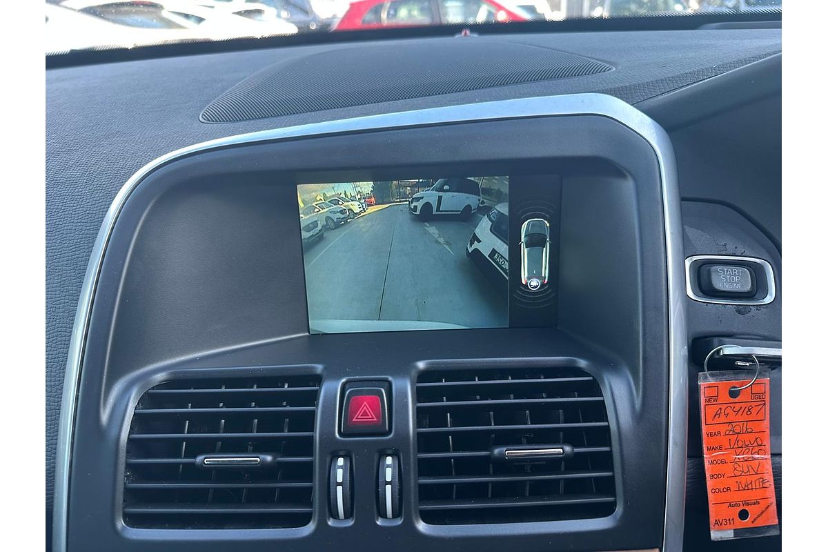 2015 Volvo XC60 D4 Luxury