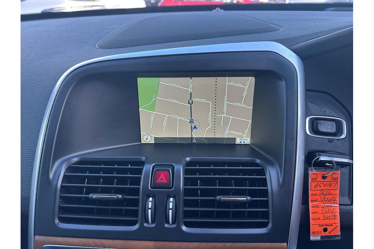 2015 Volvo XC60 D4 Luxury