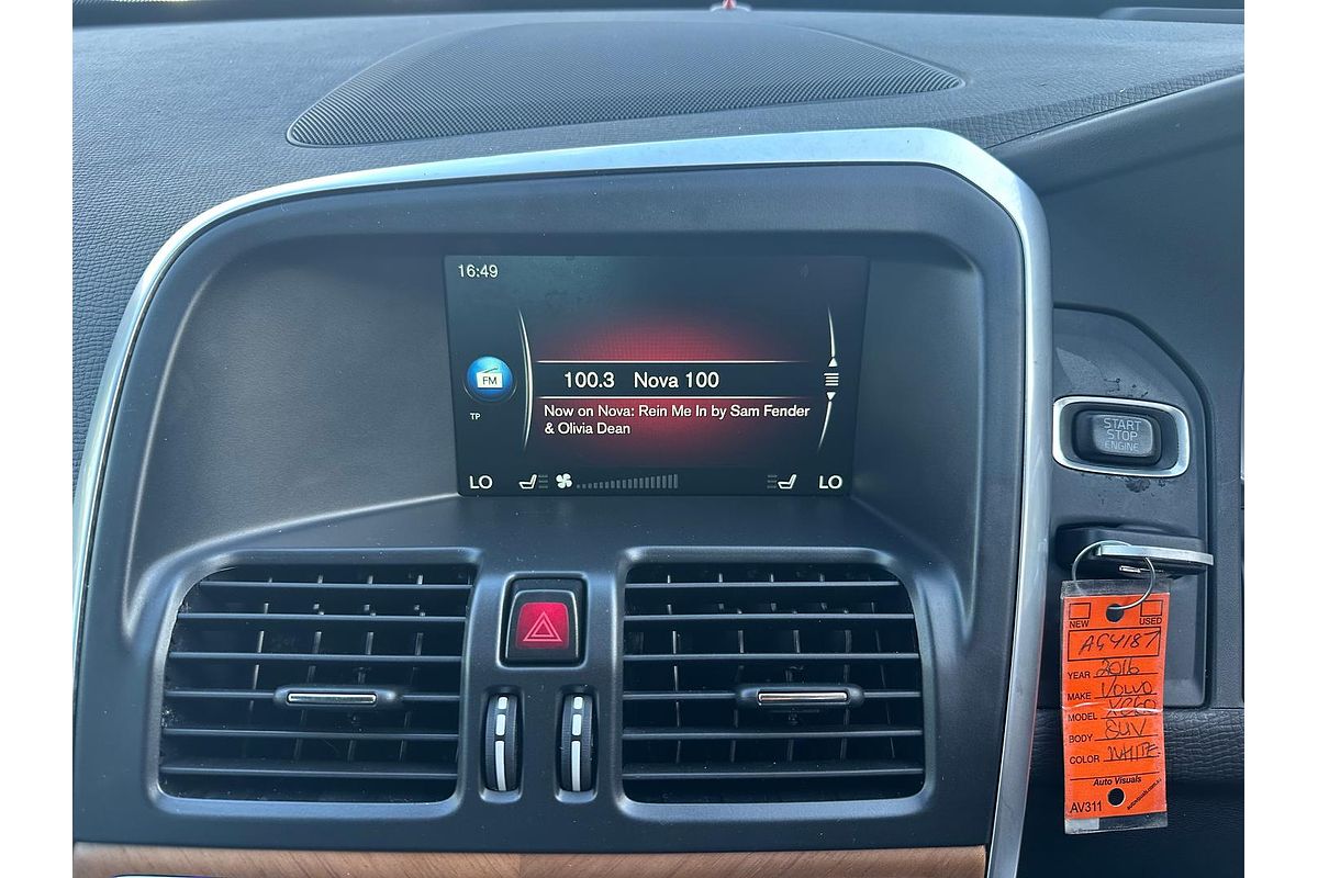 2015 Volvo XC60 D4 Luxury