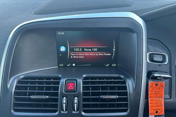 2015 Volvo XC60 D4 Luxury