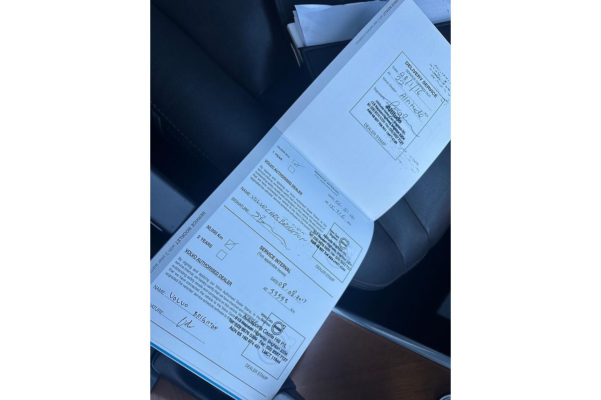 2015 Volvo XC60 D4 Luxury