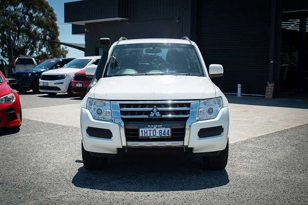 2016 Mitsubishi Pajero GLX NX