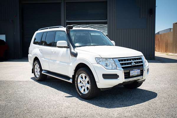 2016 Mitsubishi Pajero GLX NX