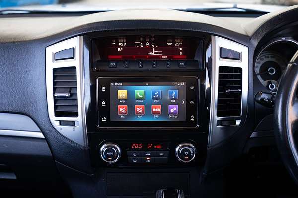 2016 Mitsubishi Pajero GLX NX