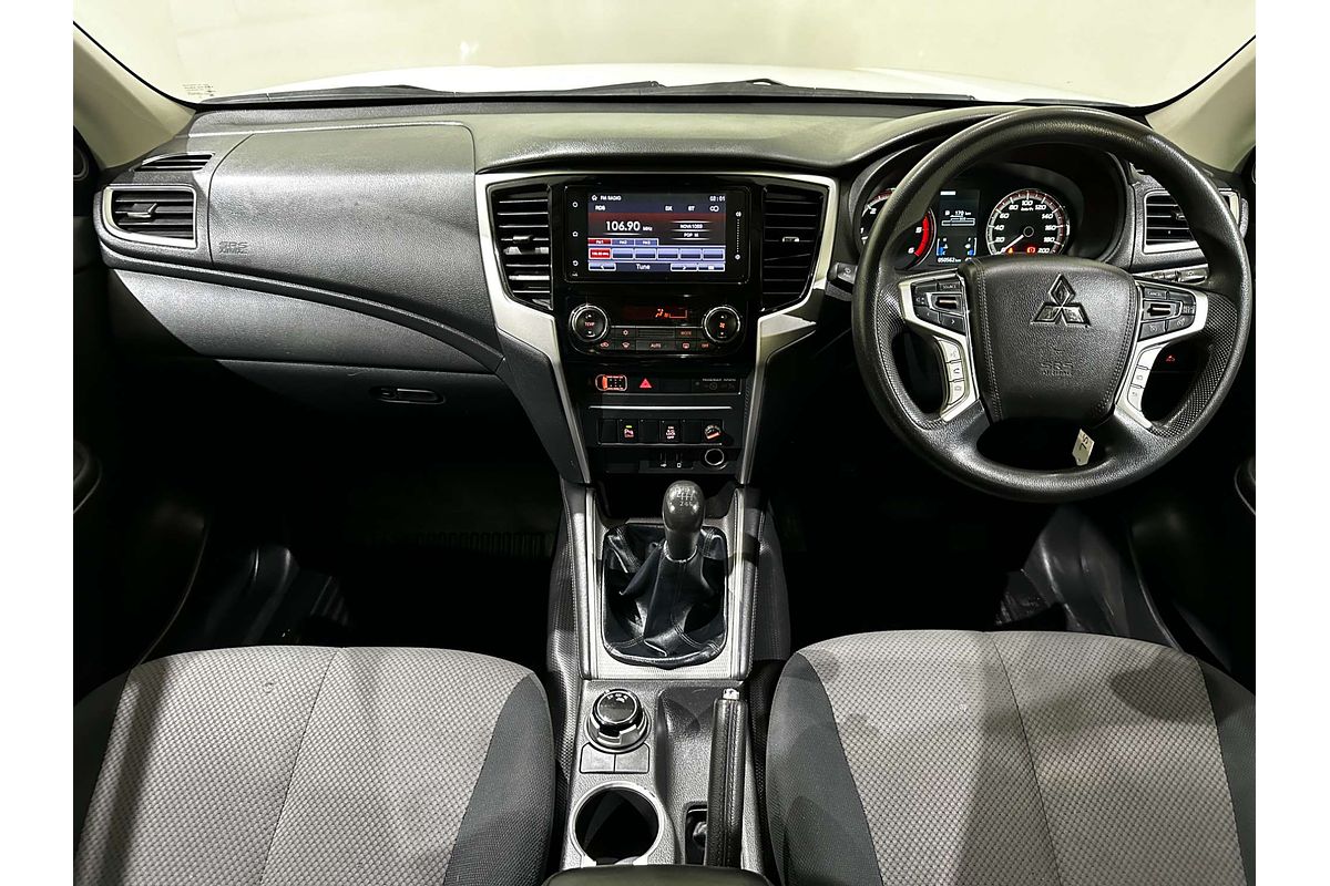 2022 Mitsubishi Triton GLX+ MR 4X4