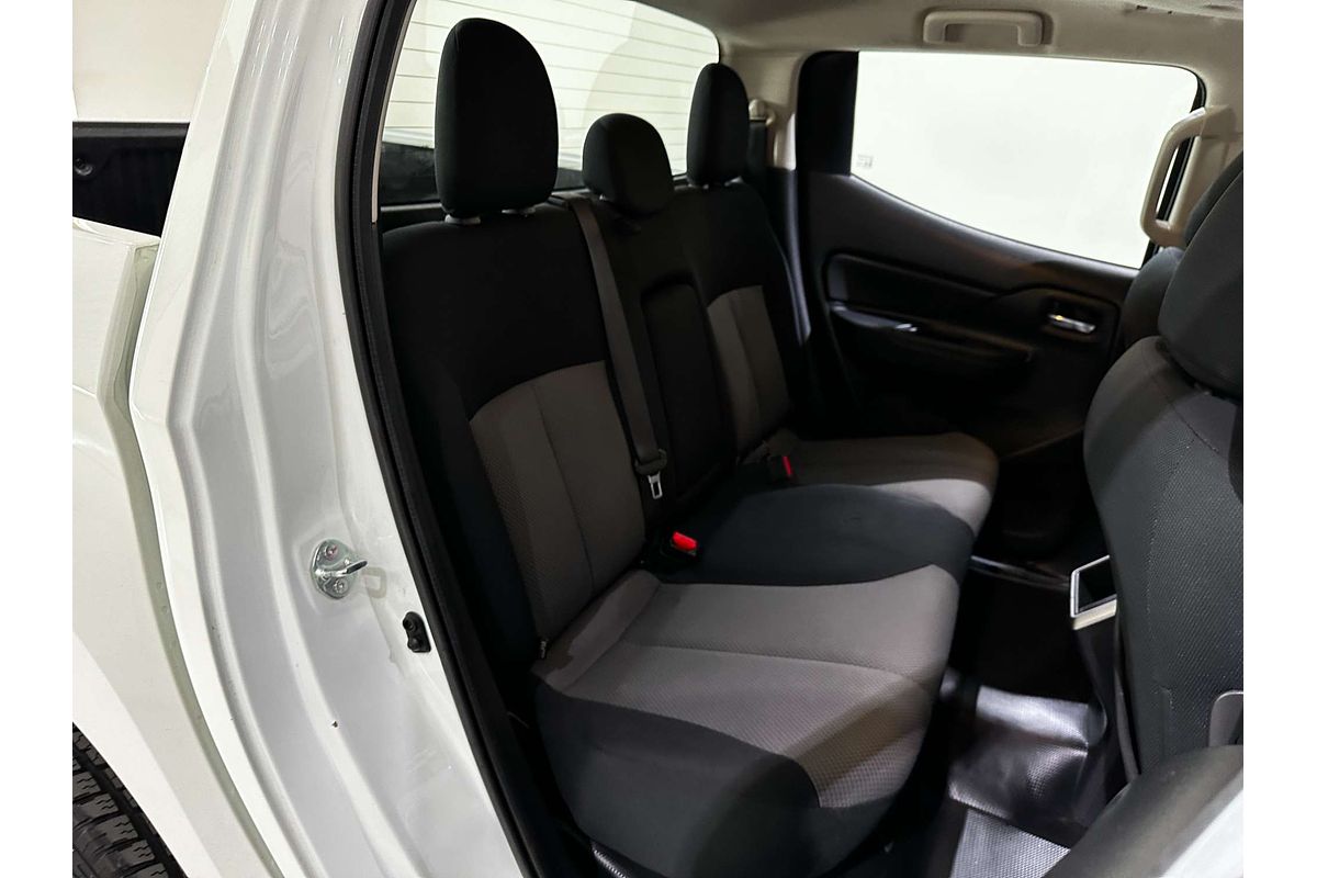 2022 Mitsubishi Triton GLX+ MR 4X4