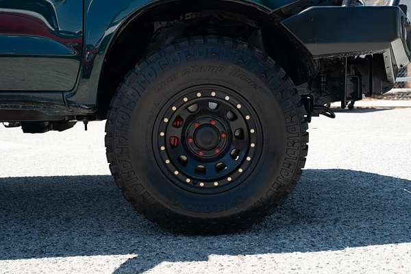 2010 Toyota Hilux SR5 KUN26R 4X4