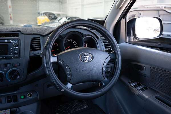 2010 Toyota Hilux SR5 KUN26R 4X4