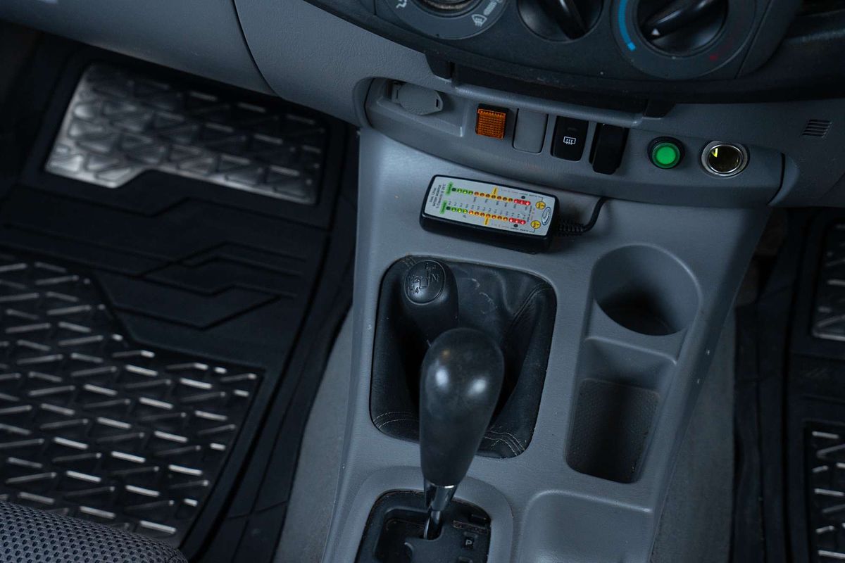 2010 Toyota Hilux SR5 KUN26R 4X4