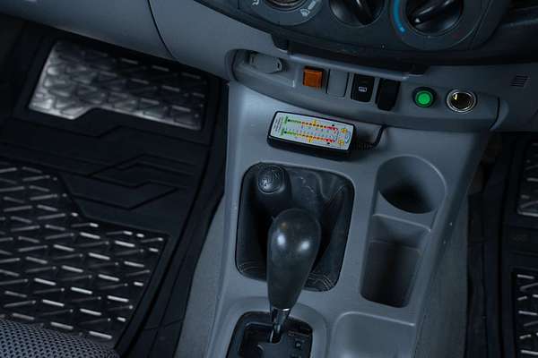 2010 Toyota Hilux SR5 KUN26R 4X4