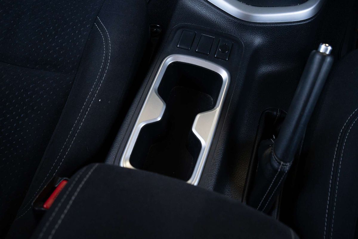 2016 Nissan Navara RX D23 Rear Wheel Drive