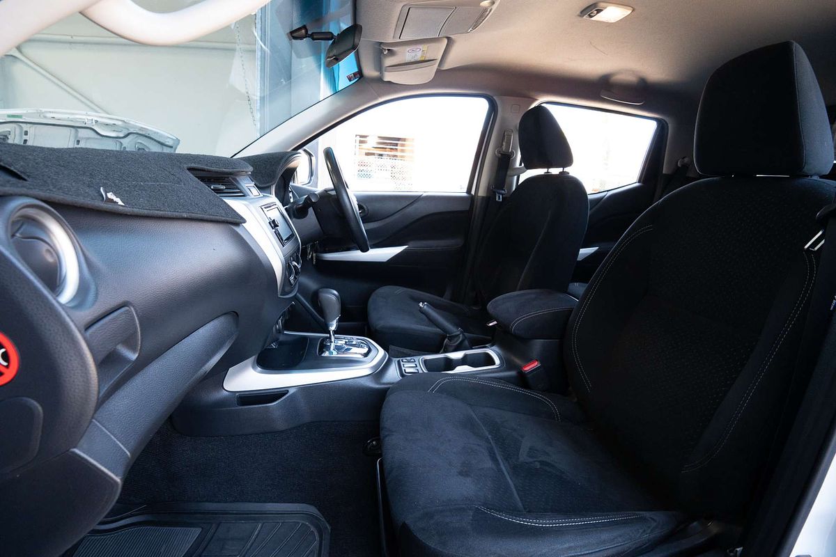 2016 Nissan Navara RX D23 Rear Wheel Drive