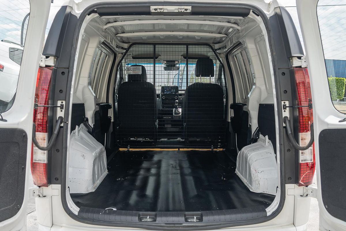 2022 Hyundai STARIA LOAD US4.V2