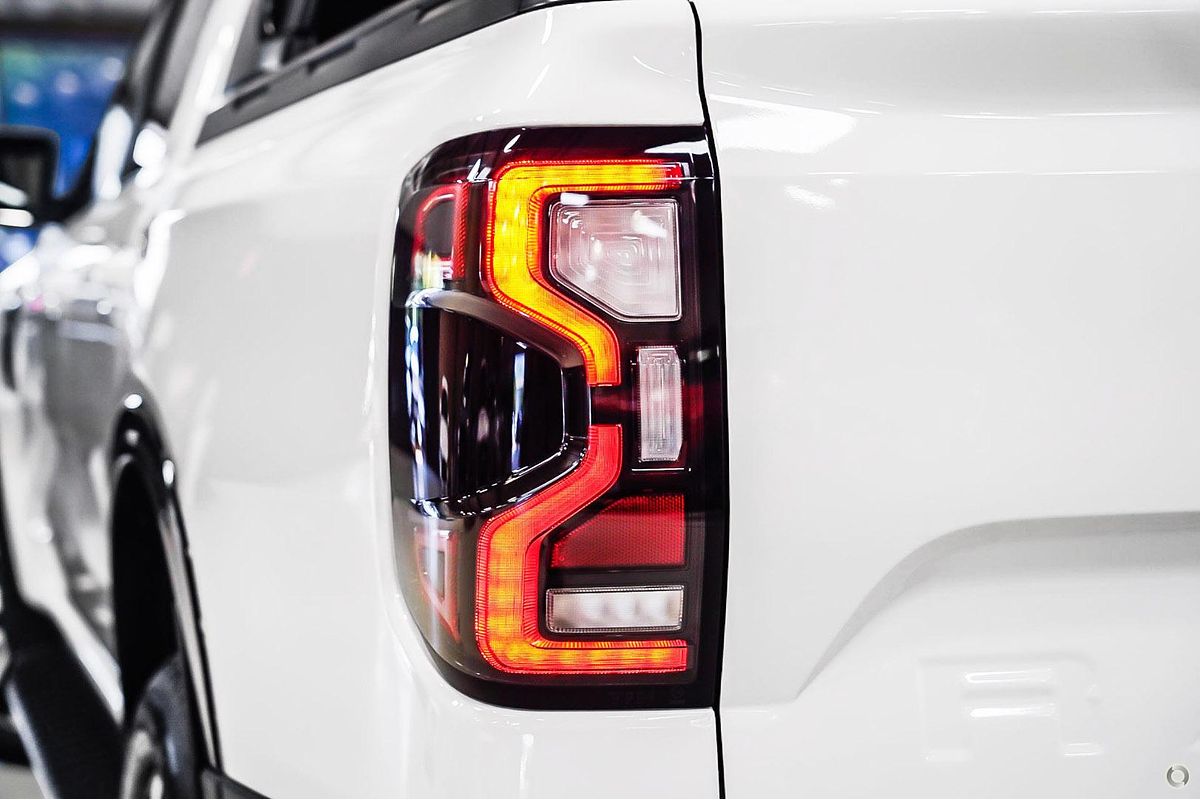 2025 Ford Ranger Platinum 4X4 3.0L