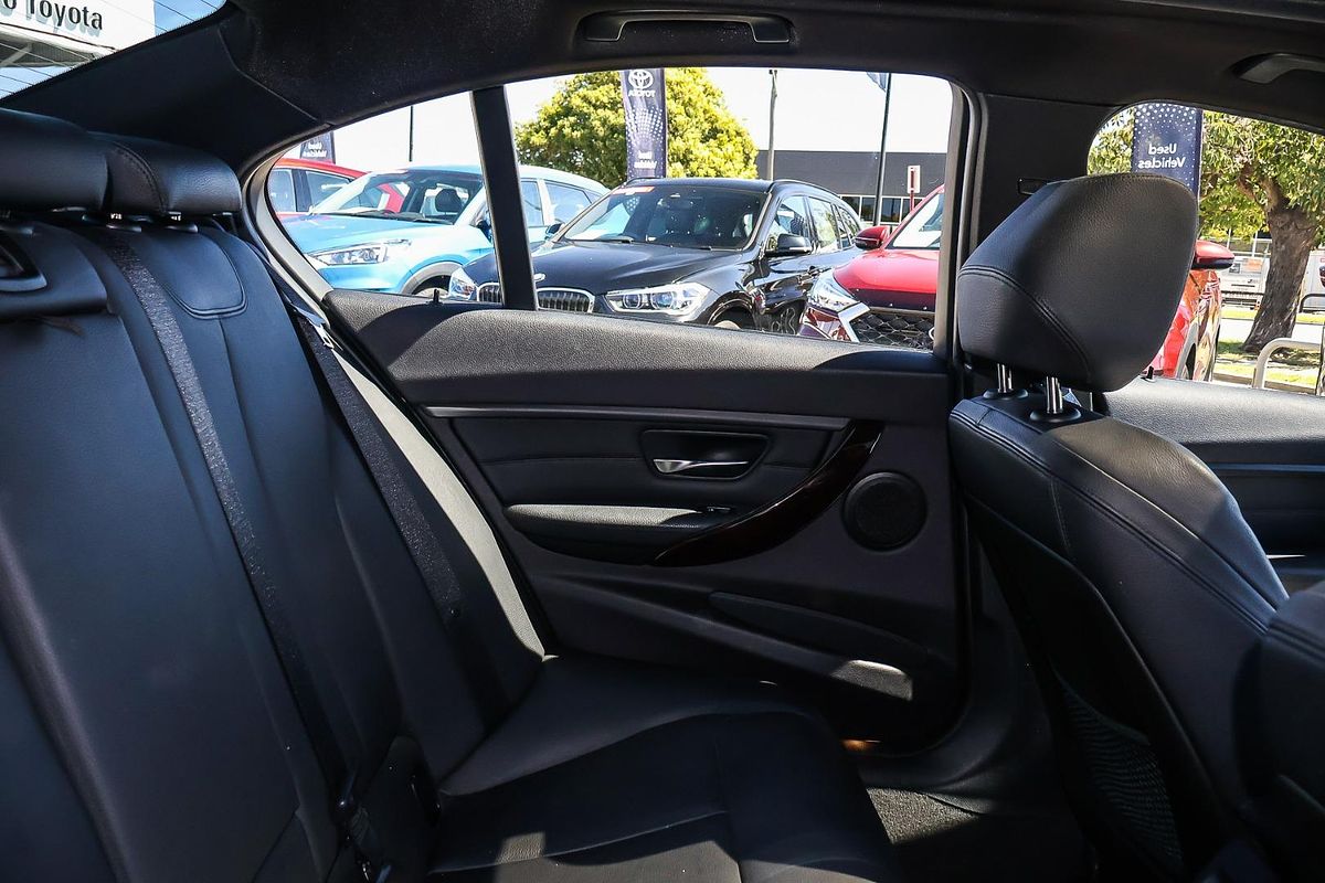 2014 BMW 3 Series 328i Sport Line F30