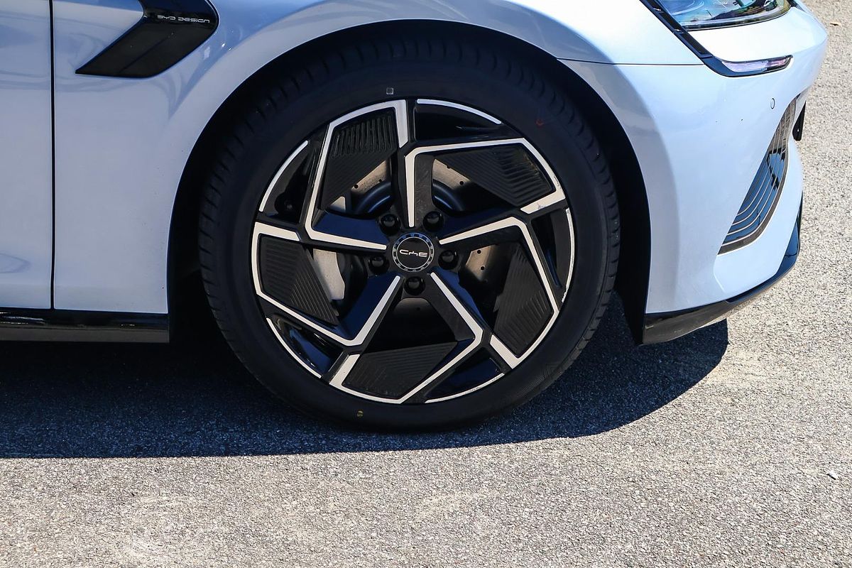 2024 BYD Seal Premium