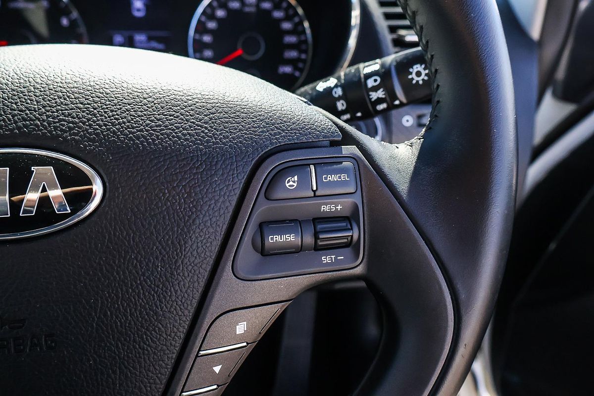 2014 Kia Cerato Si YD