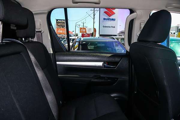 2021 Toyota Hilux SR5 GUN126R 4X4