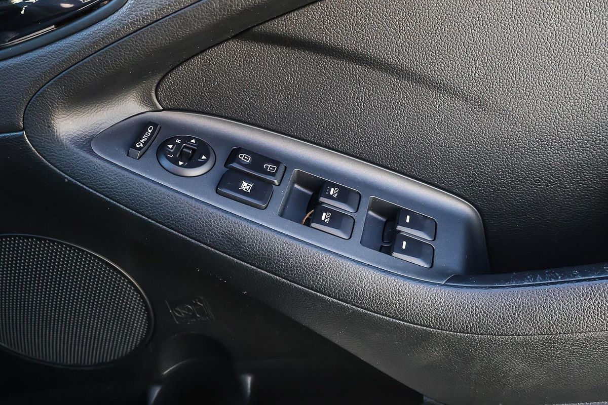 2014 Kia Cerato Si YD