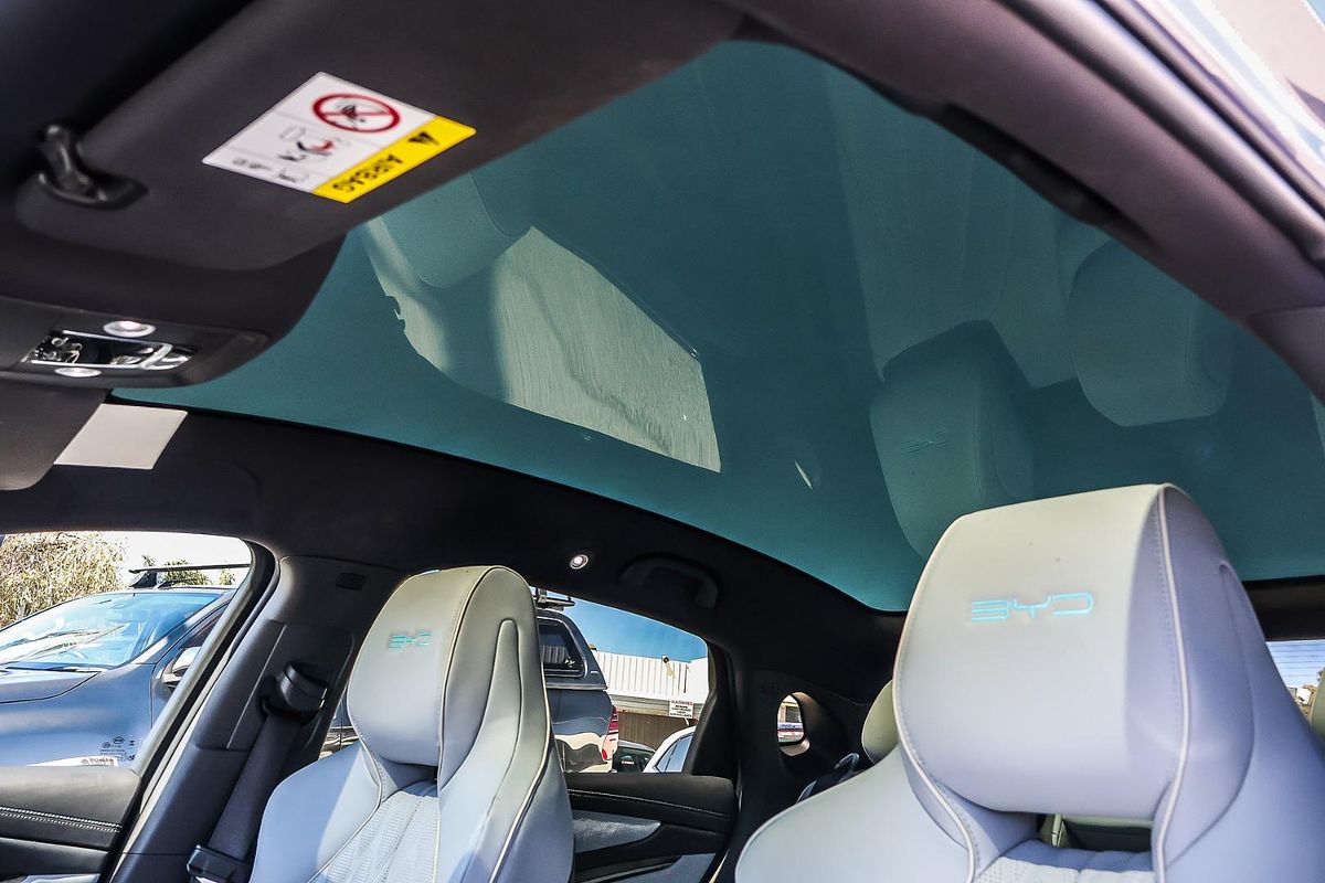 2024 BYD Seal Premium