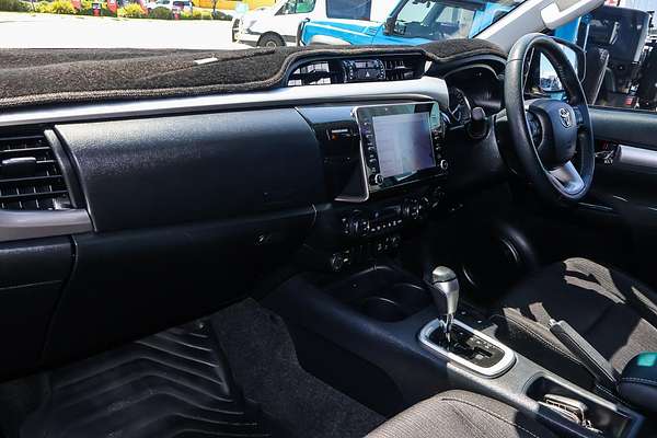 2021 Toyota Hilux SR5 GUN126R 4X4