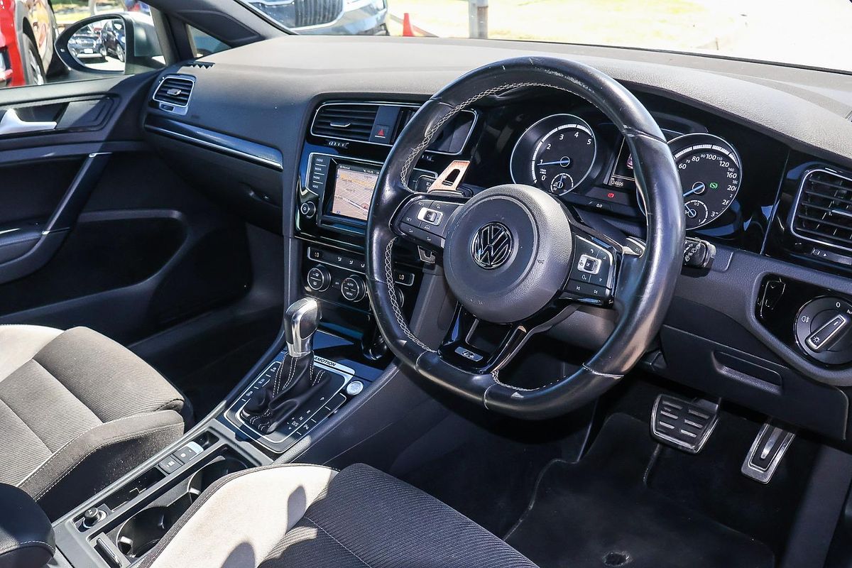 2015 Volkswagen Golf R 7