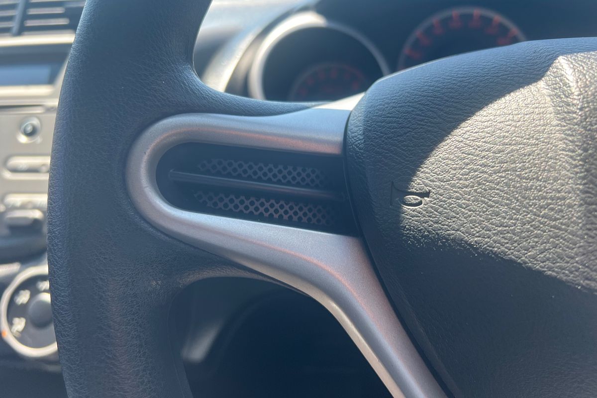 2012 Honda Jazz GLi GE