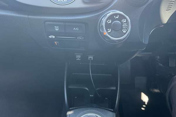 2012 Honda Jazz GLi GE