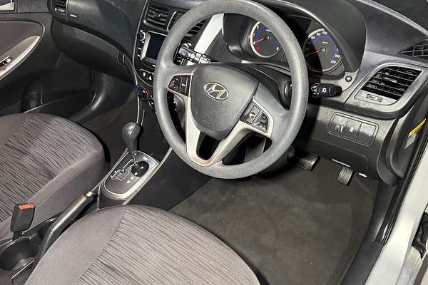 2016 Hyundai Accent Active RB4