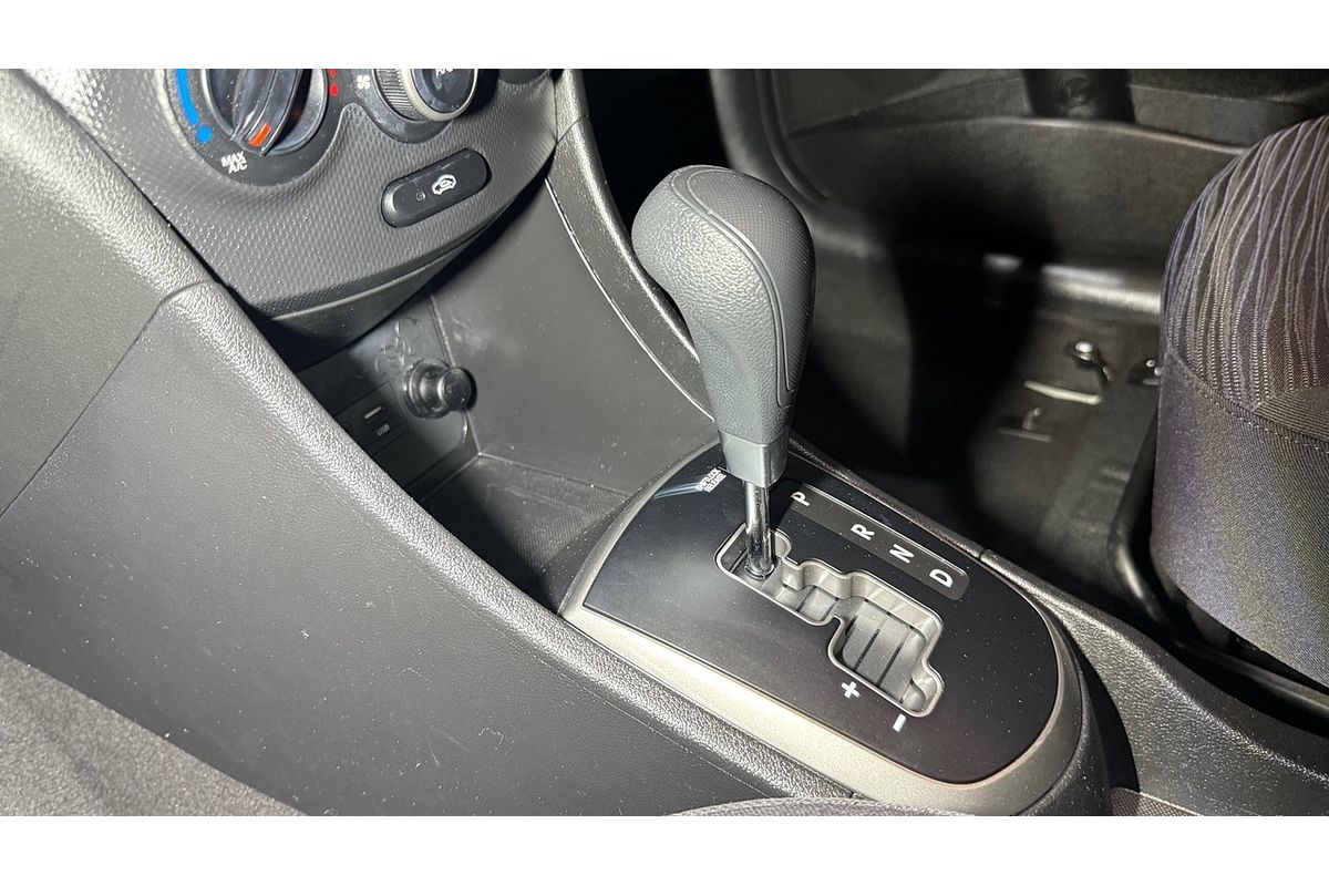 2016 Hyundai Accent Active RB4