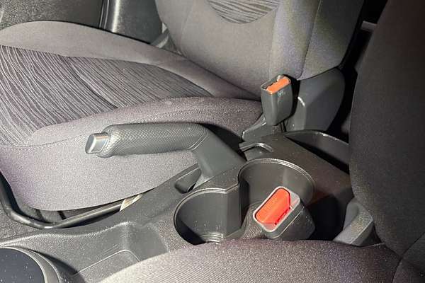 2016 Hyundai Accent Active RB4