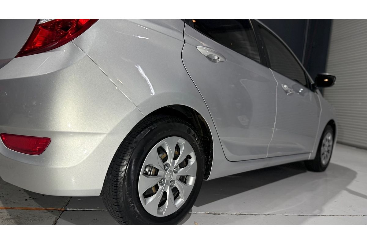 2016 Hyundai Accent Active RB4