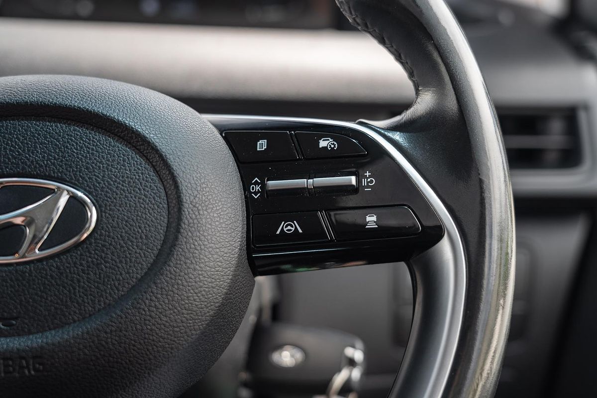 2022 Hyundai STARIA LOAD US4.V2