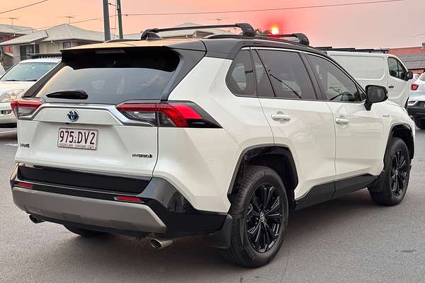2022 Toyota RAV4 XSE AXAH54R