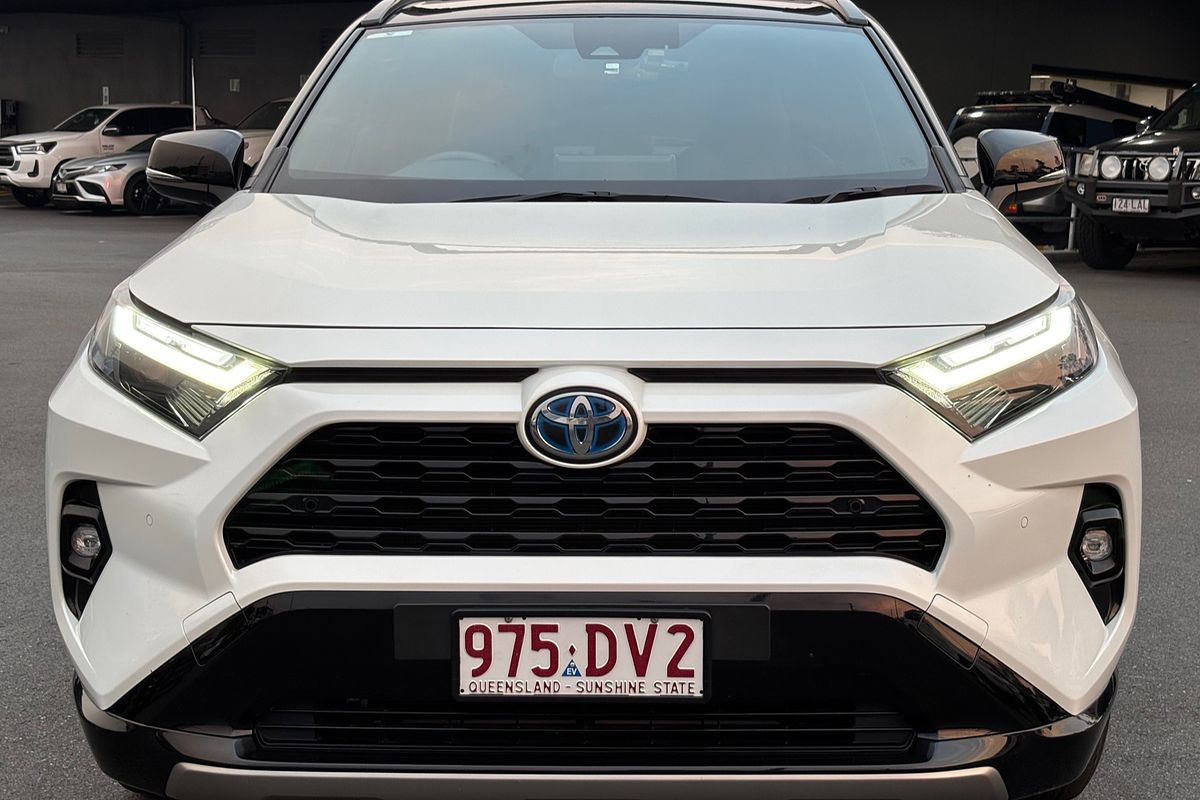 2022 Toyota RAV4 XSE AXAH54R