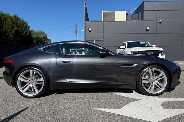 2016 Jaguar F-TYPE X152
