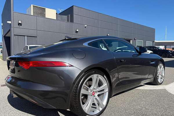 2016 Jaguar F-TYPE X152