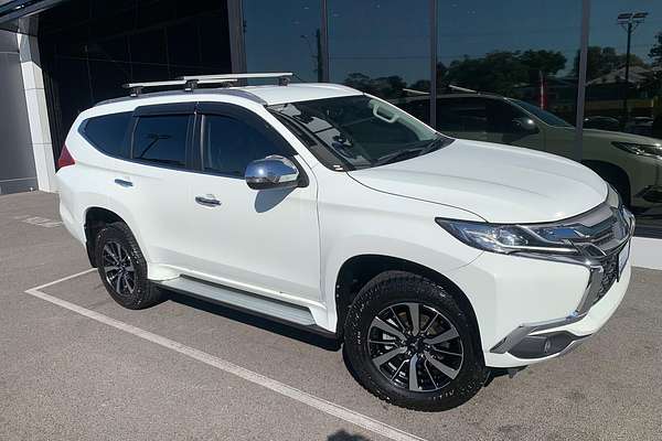 2017 Mitsubishi Pajero Sport GLS QE