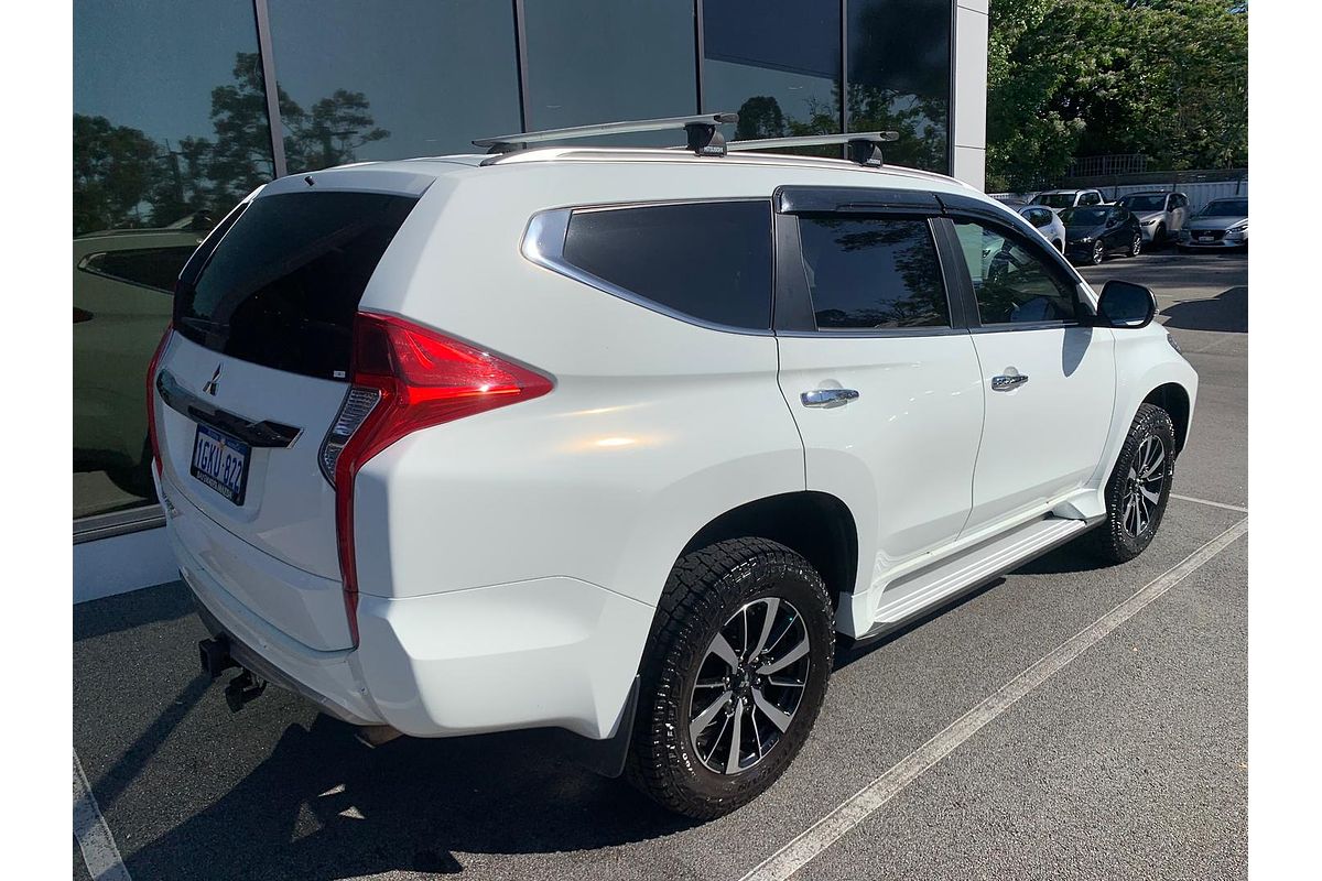 2017 Mitsubishi Pajero Sport GLS QE