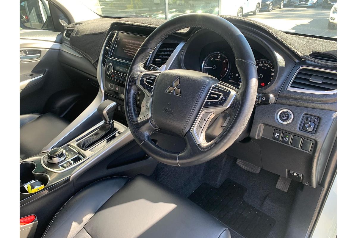 2017 Mitsubishi Pajero Sport GLS QE