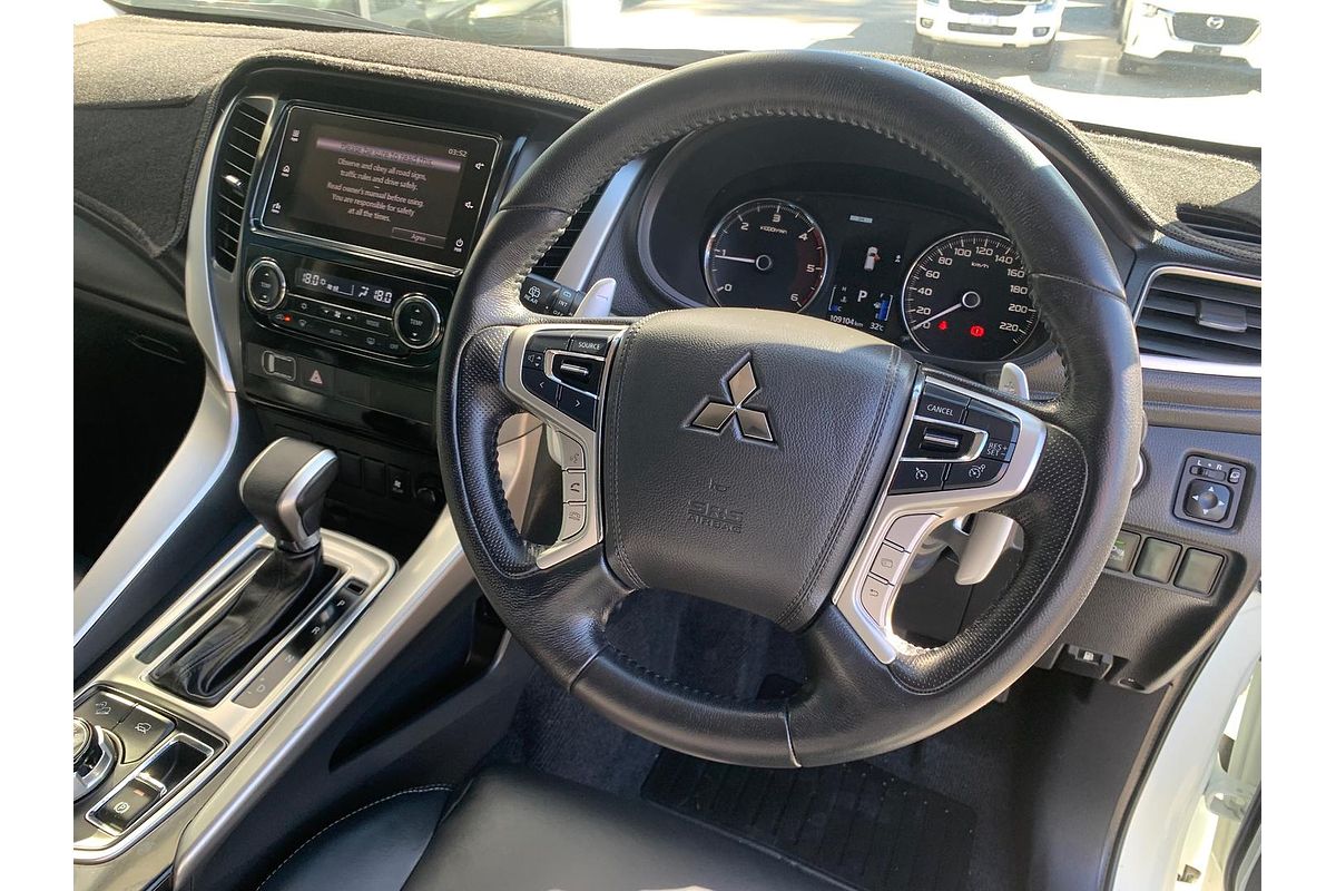 2017 Mitsubishi Pajero Sport GLS QE