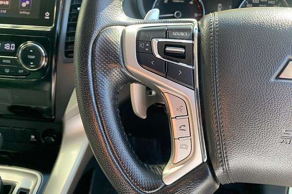 2017 Mitsubishi Pajero Sport GLS QE