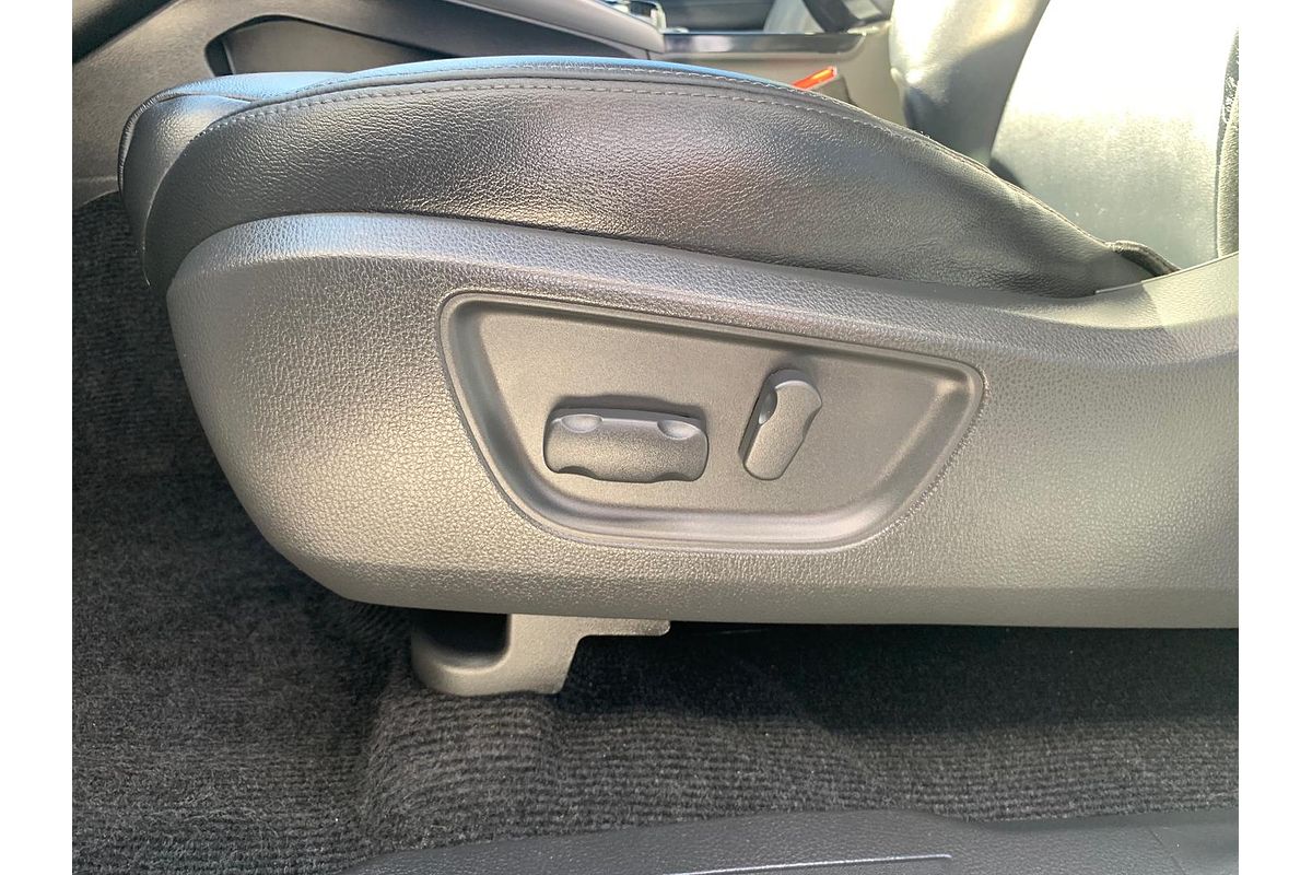 2017 Mitsubishi Pajero Sport GLS QE