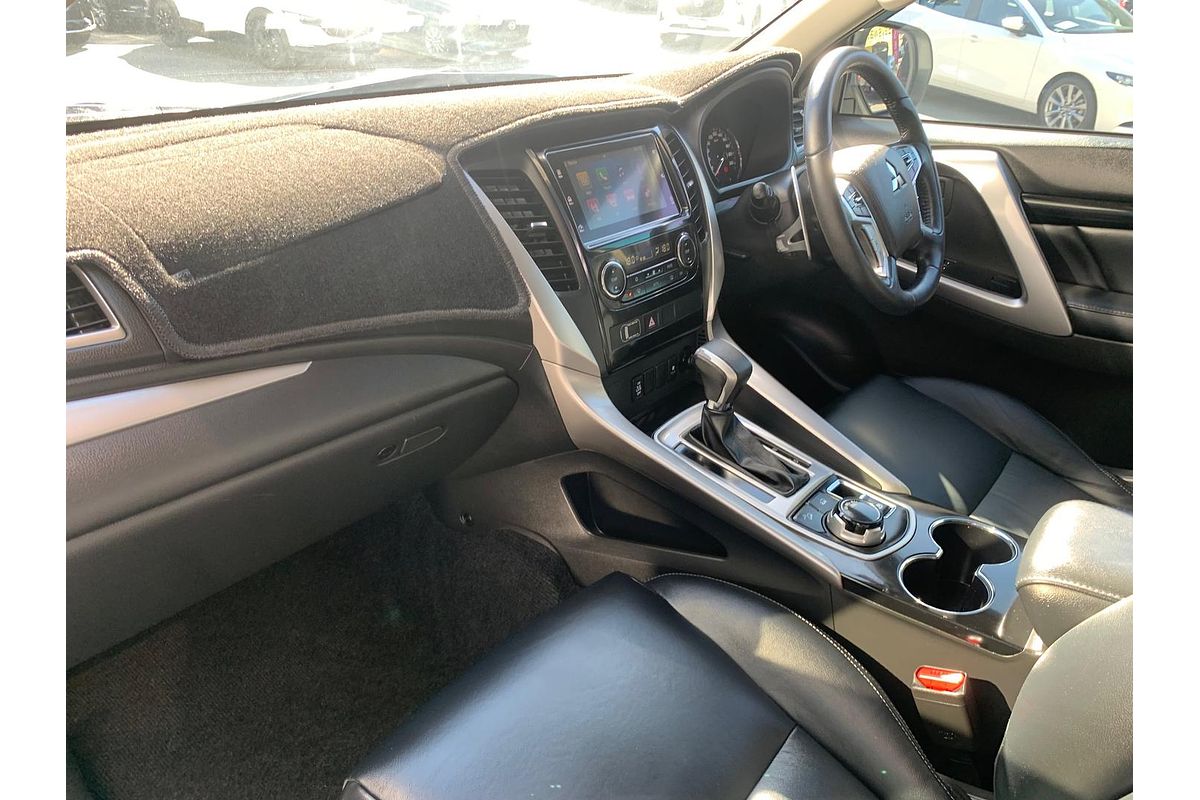 2017 Mitsubishi Pajero Sport GLS QE