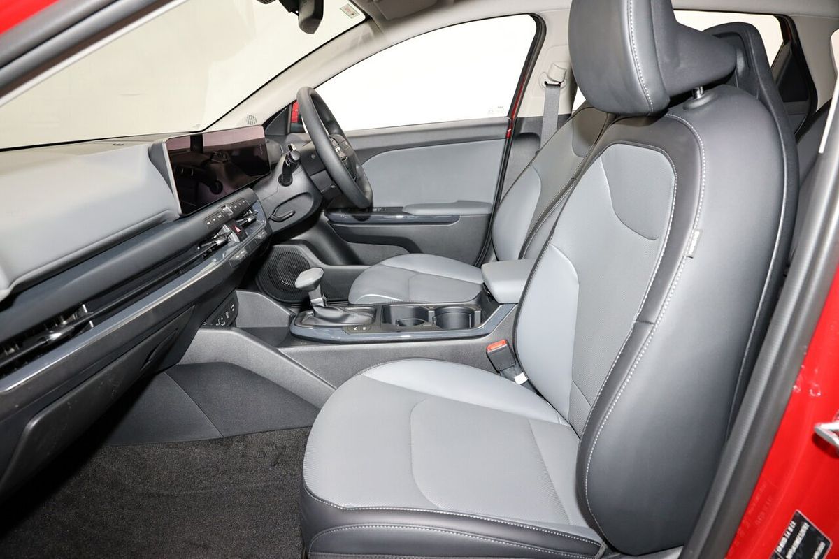 2025 Kia K4 Sport CL4m