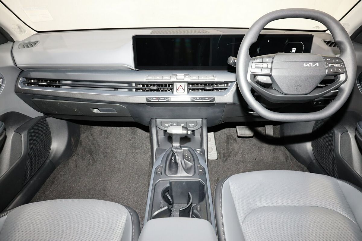 2025 Kia K4 Sport CL4m