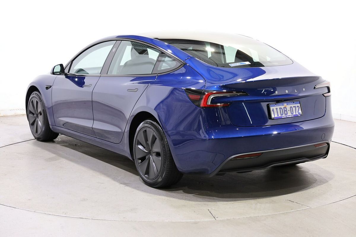 2024 Tesla Model 3 Rear-Wheel Drive