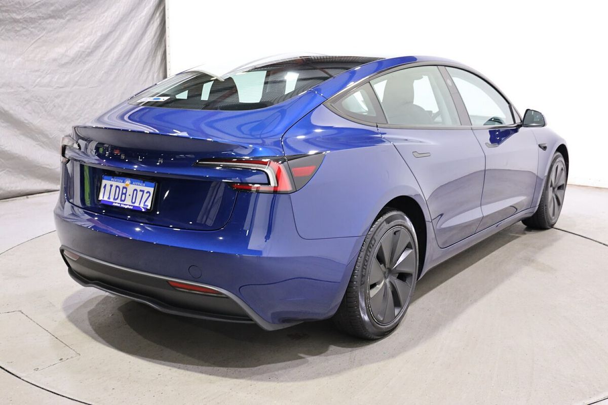 2024 Tesla Model 3 Rear-Wheel Drive