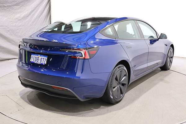 2024 Tesla Model 3 Rear-Wheel Drive